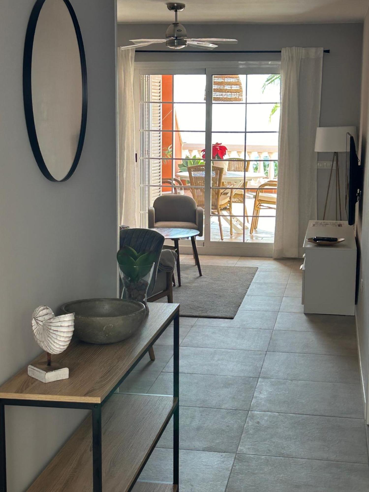 Playa Del Duque-Amazing Views 2 Bedroom Costa Adeje  Luaran gambar