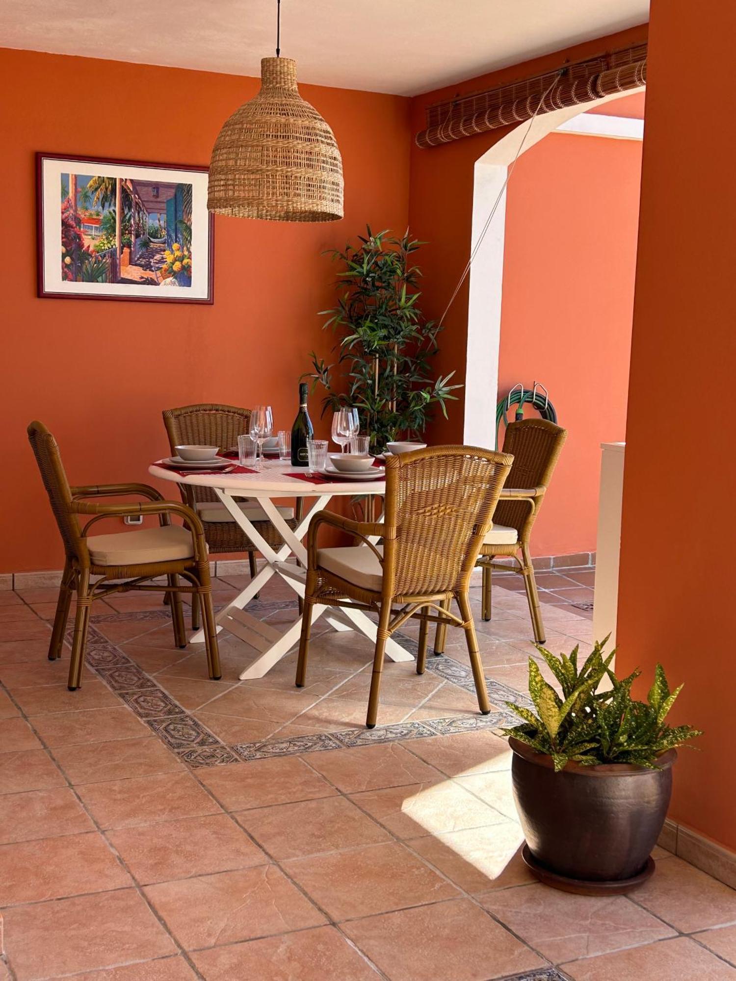 Playa Del Duque-Amazing Views 2 Bedroom Costa Adeje  Luaran gambar