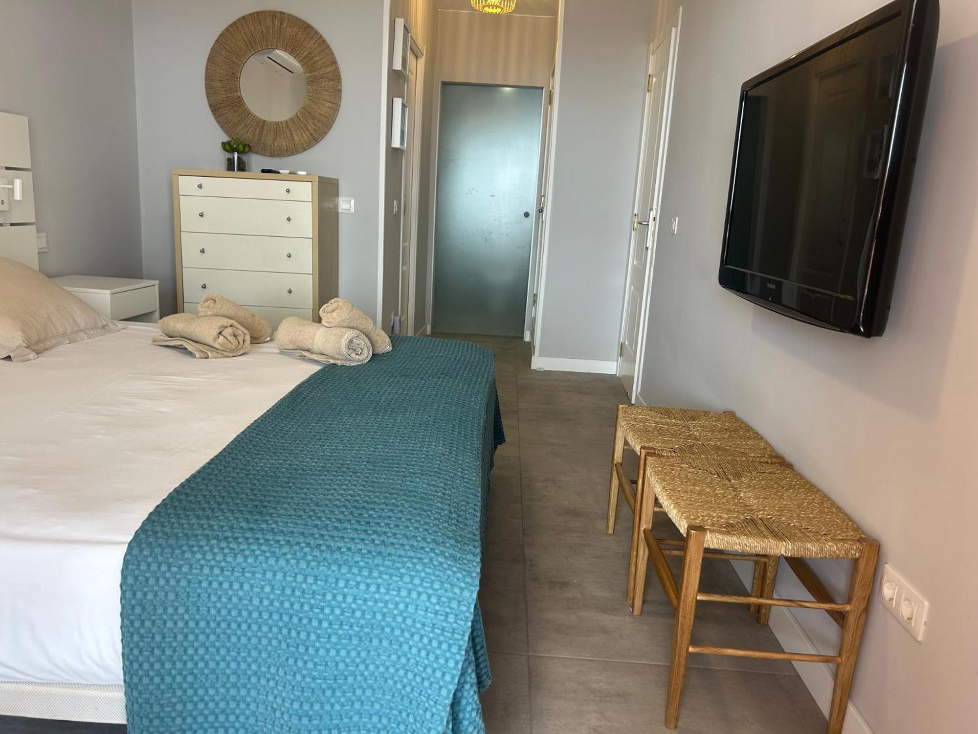 Playa Del Duque-Amazing Views 2 Bedroom Costa Adeje  Luaran gambar